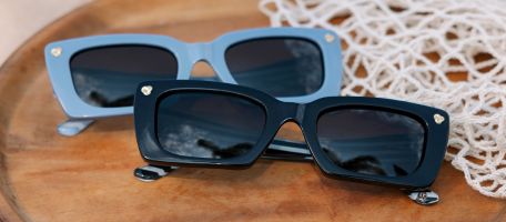 Stylish Sunnies: The Perfect Sunglasses for Round Faces