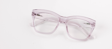 Choosing a Frame Color to Make Your Eyes Pop