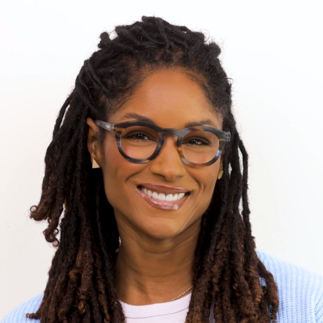 Keyhole nose bridge eyeglasses 2025
