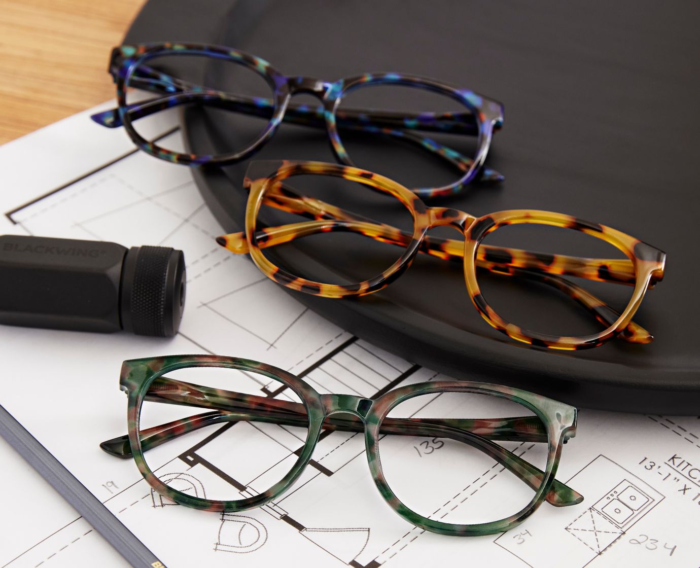 glanceページ Tribesigns Bookcase with LED Light, Doors & 2 Drawers-Tribesigns